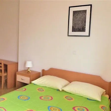 Apartman Ferienwohnung Mit Balkon - B55621 Kali