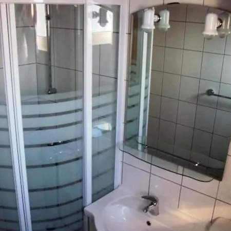 Ferienwohnung Mit Balkon - B55621